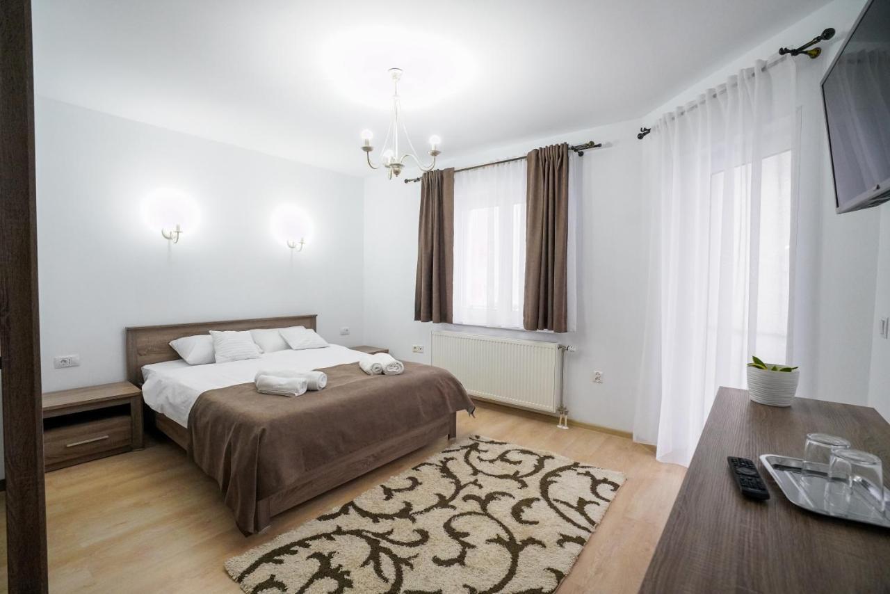 Casa Alessias Ξενοδοχείο Vişeu de Sus Εξωτερικό φωτογραφία